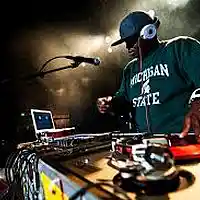 Picture for song 'Vello Turn it up ' by artist 'Vello Beatz'