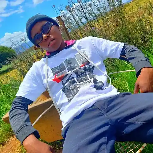 Picture for song 'Abafana ft Neo_Mae & Smosh.' by artist 'LordJazz Makhotsa'