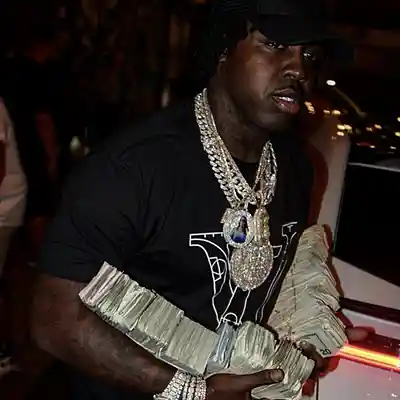 Picture for song 'Sleepless / Buy 1 Get 4 Free' by artist 'Grimmy'