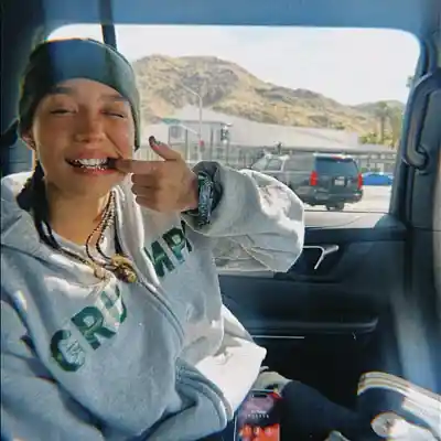 Song picture