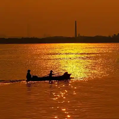 Picture for song 'best summer ever - lofi type beat' by artist 'KroM Beatz'