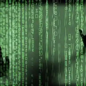 Picture for song 'Invisible (feat. Paolamadelaine in Spanish)' by artist 'Round The Globe'