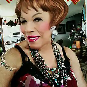 Picture for song 'Adore Me (Smooth)' by artist 'Ivy Rose R'