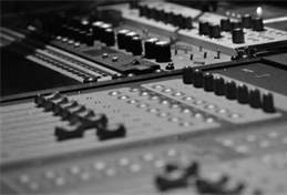 Picture for song 'Challenge' by artist 'R. House Music'