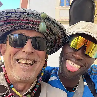 Picture for song '2000 on the net' by artist 'Michel Redon'