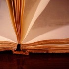 Picture for song 'CLOSING BOOKS' by artist 'CinematicHype'