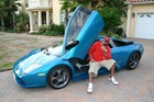 Picture for song 'TELL ME GURL(HOW WET)' by artist 'STRIZZO'