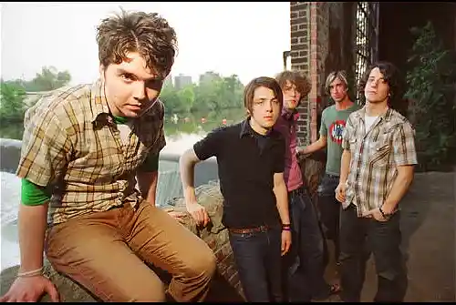 Picture for song 'The Wren' by artist 'The Last Broadcast'