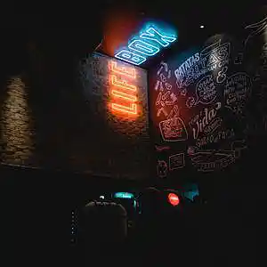 Picture for song '"One shot" - Prod. Loaded & whoDeany' by artist 'whoDeanyBeatz'