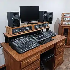 Picture for song 'Never Know' by artist 'Thomas Shea'