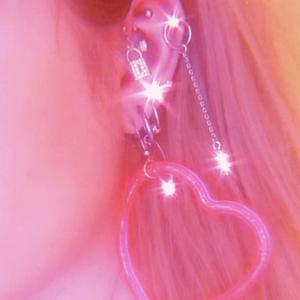 Picture for song 'BLINDING - BUY 1 GET 1 FREE' by artist 'BaaYZe'