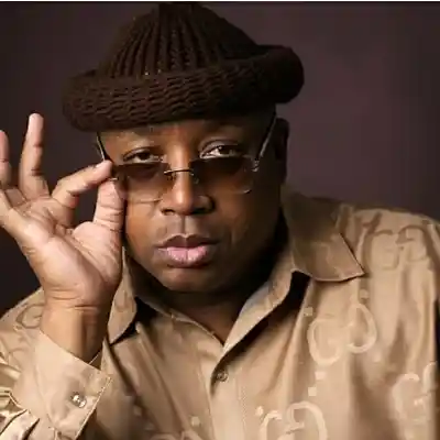 Picture for song '40 water' by artist 'felony face'