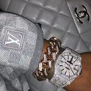 Picture for song 'YET - Splurge x Chasethemoney x NLE CHOPPA' by artist 'iambrackbeats'