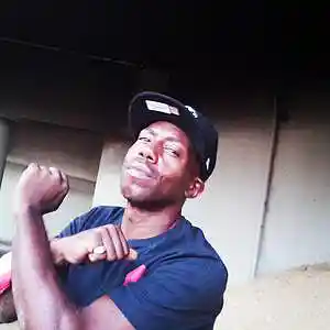 Picture for song 'It's Over' by artist 'Young Recklezz'