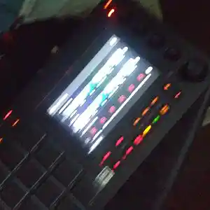 Picture for song 'Brainstorm' by artist 'Dj-Loonyg aka zukubeats'