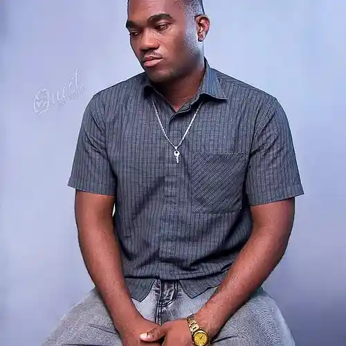 Picture for song 'Cupcake - Prod. By eBeatz' by artist 'Erastus'