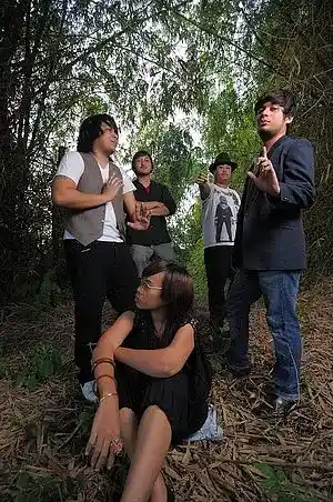 Picture for song 'Run' by artist 'Such'