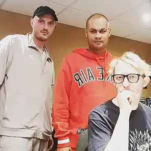 Picture for song 'I bring the heat' by artist 'Prezzaman'