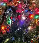 Picture for song 'We Wish You A Merry Christmas' by artist 'Amy Caldwell and Tom Moore'