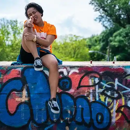 Picture for song 'OFEY - LOYALTY LOYALTY' by artist 'OHfee'