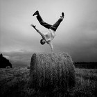 Picture for song 'HOP' by artist 'Headroom Productions'