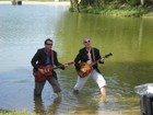 Picture for song '2 Pesjana - Gola koza,zgoraj brez' by artist 'Maybees'