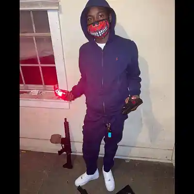 Picture for song '"Step Out" - BUY 2 GET 1 FREEE' by artist 'prodleavz'