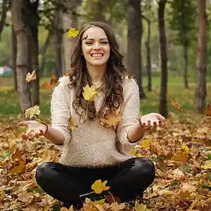 Picture for song 'SIMPLICITY (feat. Paolamadelaine)' by artist 'Round The Globe'