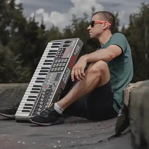 Artist picture