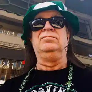 Picture for song 'Rock Me Gently' by artist 'Jimi Sweeney'