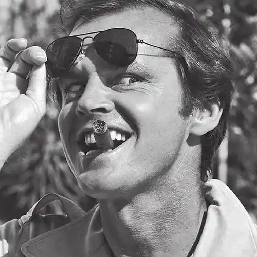 Picture for song 'GARAGES' by artist 'KANNAB!'