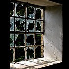 Picture for song 'Broken Windows (free d/l)' by artist 'FrozenjaZz'
