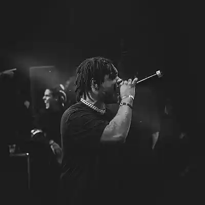 Song picture of 'Indecisão'