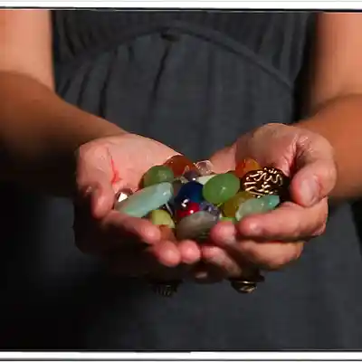 Picture for song 'JewelsInMyFingers' by artist 'Ian Brough'