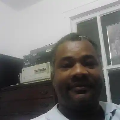 Picture for song '04 - Unknown Artist - Unknown Title' by artist 'Quanz1-aka Ron-7'