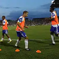 Picture for song 'warmup' by artist 'Numero13'