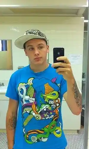 Picture for song 'All The Small Things' by artist 'Blink 181'