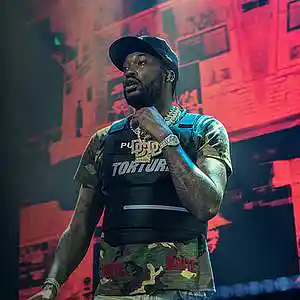 Picture for song 'Snake Dance l Meek Mill x Tyga x Vado Type Beat' by artist 'Hot Bangers'