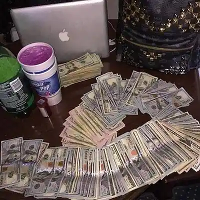 Picture for song '"Kilos" Hard Trap Type Beat Duki x Ysy A' by artist 'zlinky beatz'