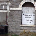 Picture for song '008-BEE AND WASP POT' by artist 'Zirconium Mechanism'