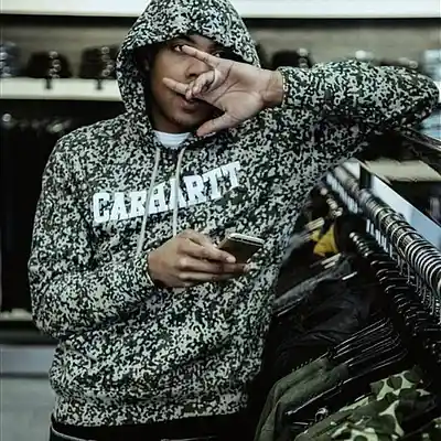 Picture for song 'TOO LATE' by artist 'Nick Vanelli'