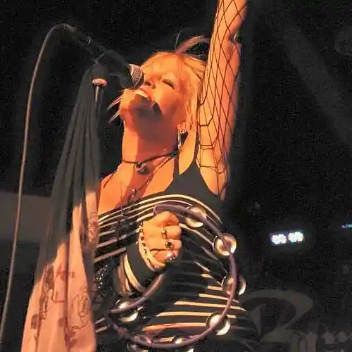 Picture for song 'SoulTree covering simple man' by artist 'SoulTree'