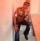 Picture for song 'DETALLES' by artist 'Daddy G'