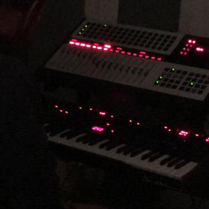 Picture for song 'forbigsets' by artist 'LARZNEW'