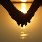 Picture for song 'Hand in Hand TAGGED' by artist 'RichBeatzz Prod'