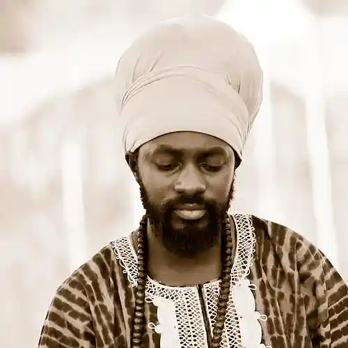 Picture for song 'Glory' by artist 'saah karim'
