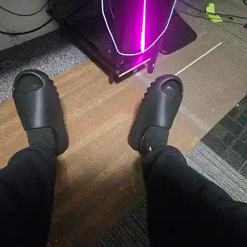 Picture for song 'Slow trap beat' by artist 'dommm'