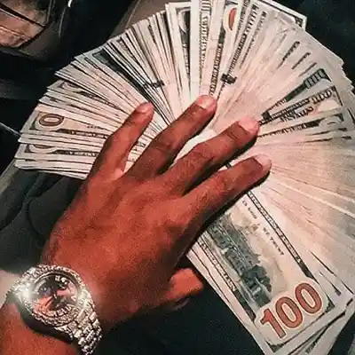 Picture for song 'CLOUT' by artist 'GENTLEMN'