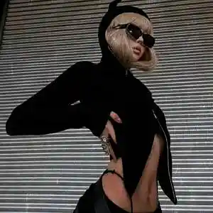 Picture for song 'babe (prod. by milO & jums)' by artist 'milOoo'