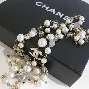 Picture for song 'chanel pearls' by artist 'prod. enzo'